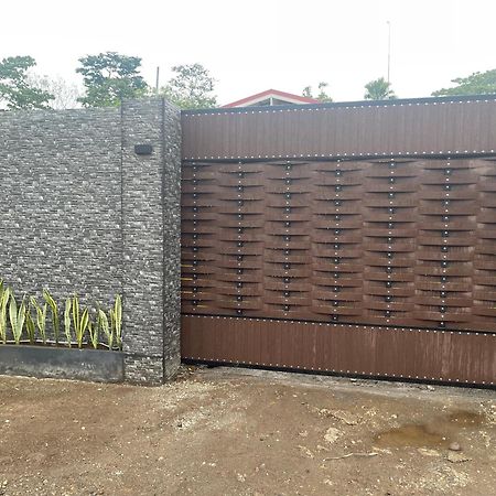 Sky Hostel La Fortuna المظهر الخارجي الصورة